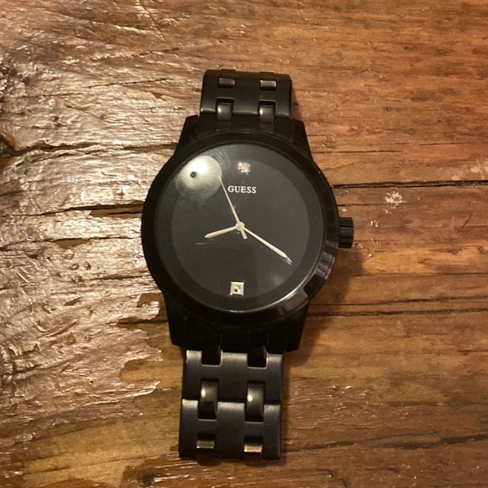 GUESS Mens Watch - Picture 2 of 3
